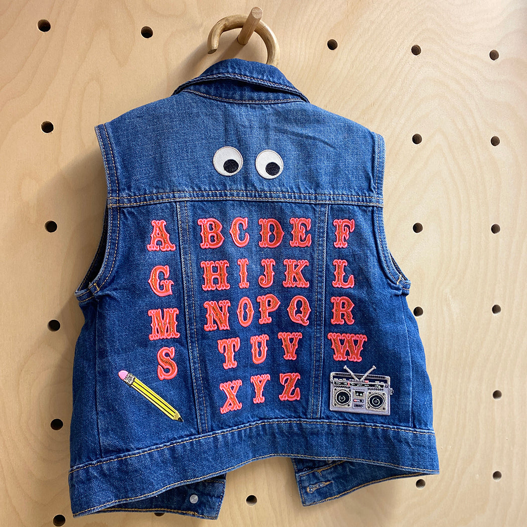 Alphabet Patches - "R"